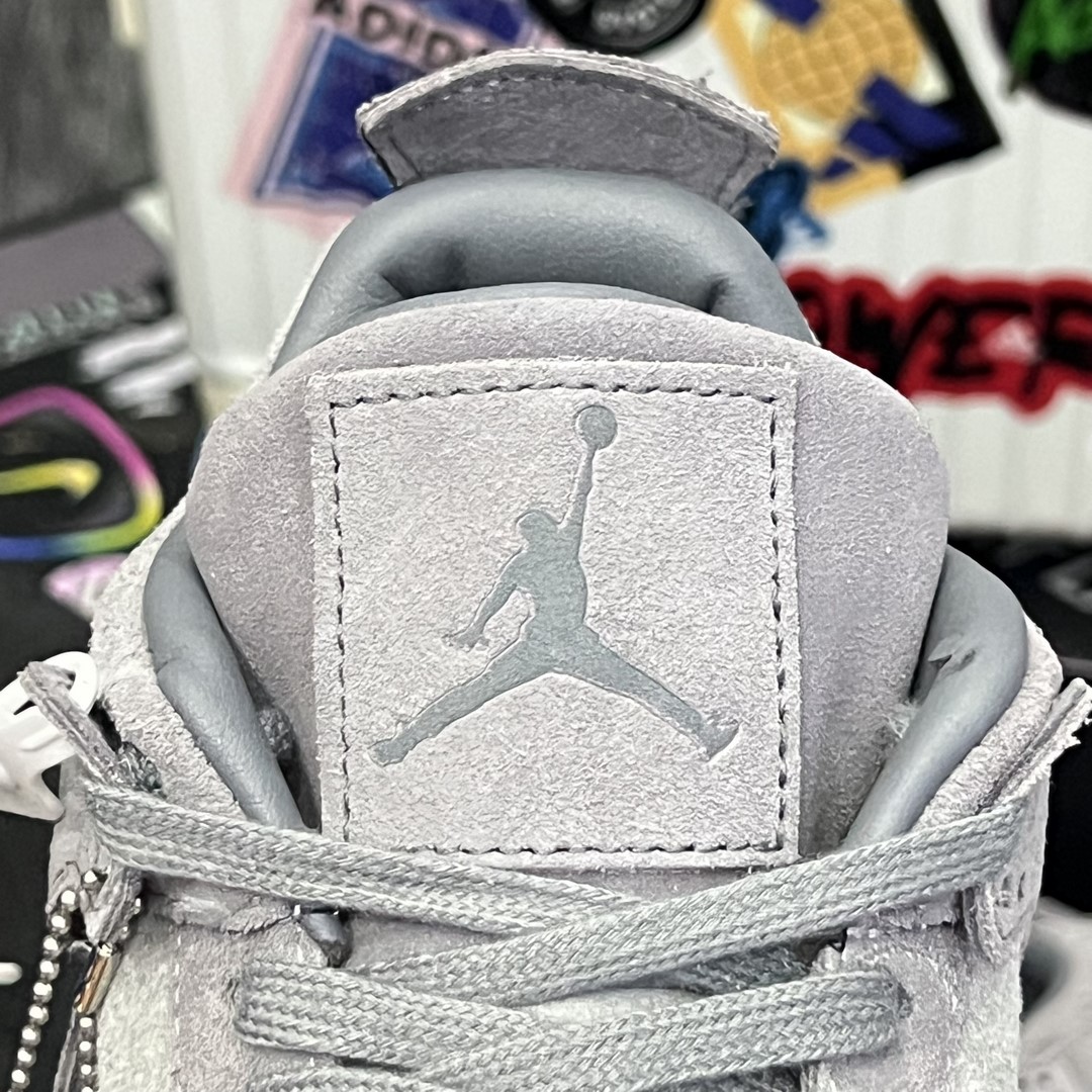 Giày Nike Air Jordan 4 Retro Kaws Best Quality