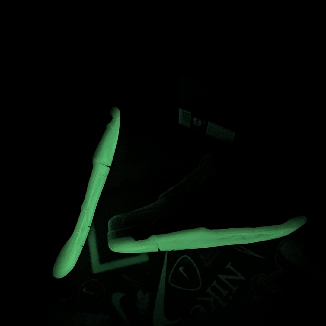 Giày Nike Air Jordan 4 Retro Kaws Best Quality