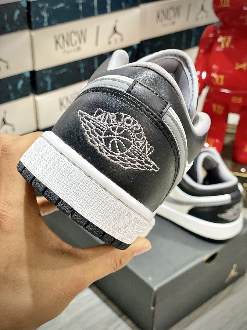 Giày Nike Air Jordan 1 Low Smoke Grey V3 Like Auth