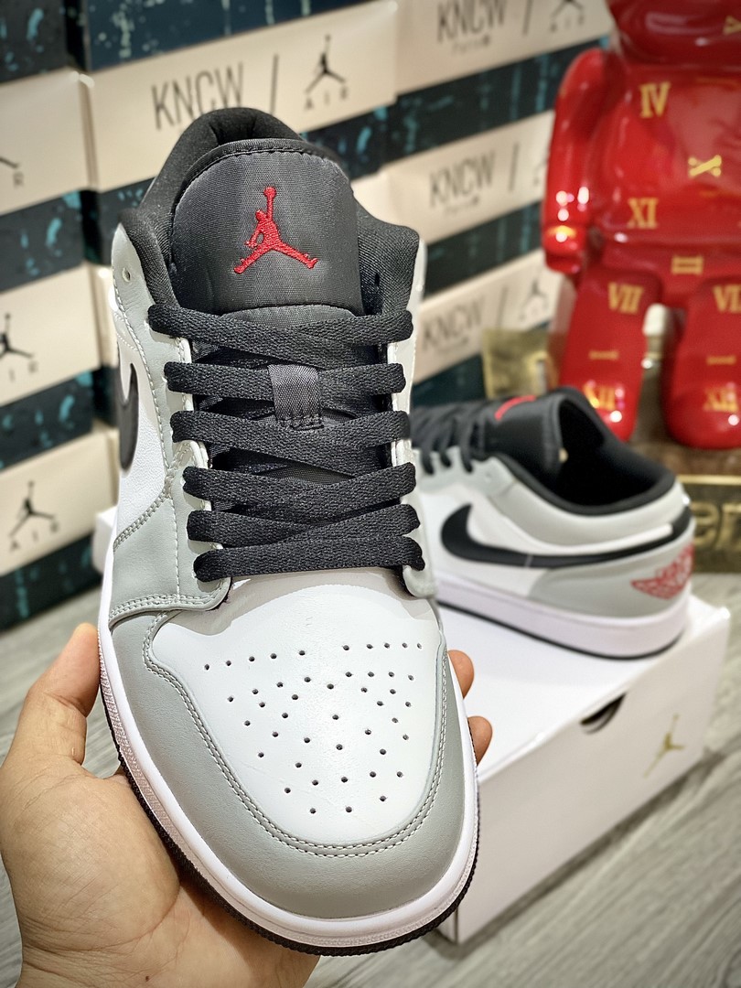 Giày Nike Air Jordan 1 Low Smoke Grey Like Auth