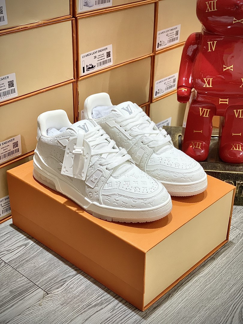 Giày Louis Vuition Trainer Trắng Best Quality