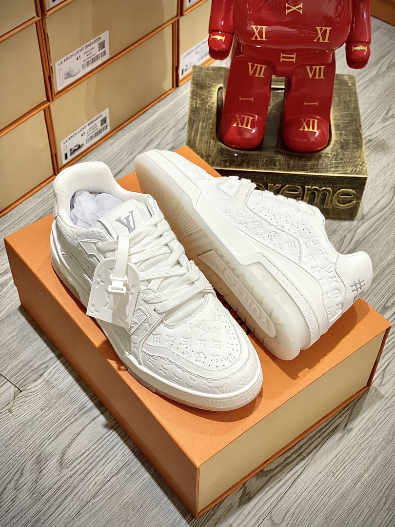 Giày Louis Vuition Trainer Trắng Best Quality