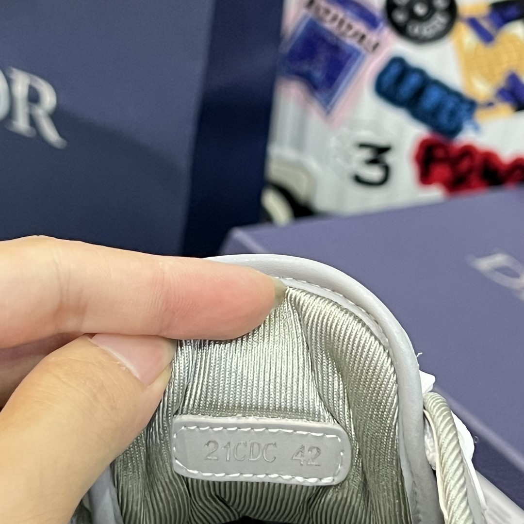 https://www.minshoessneaker.com/