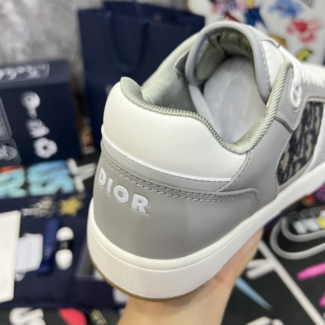 https://www.minshoessneaker.com/