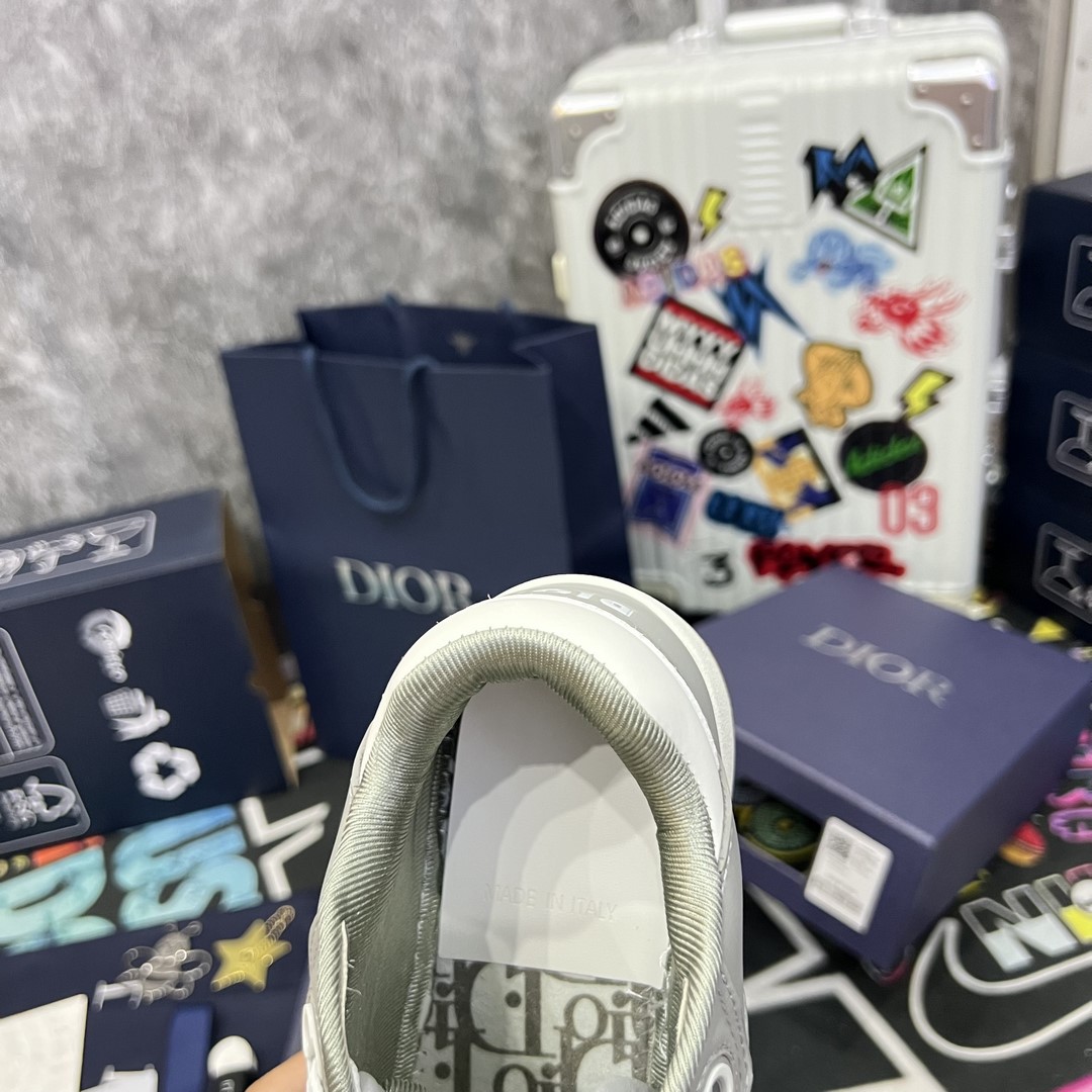 https://www.minshoessneaker.com/