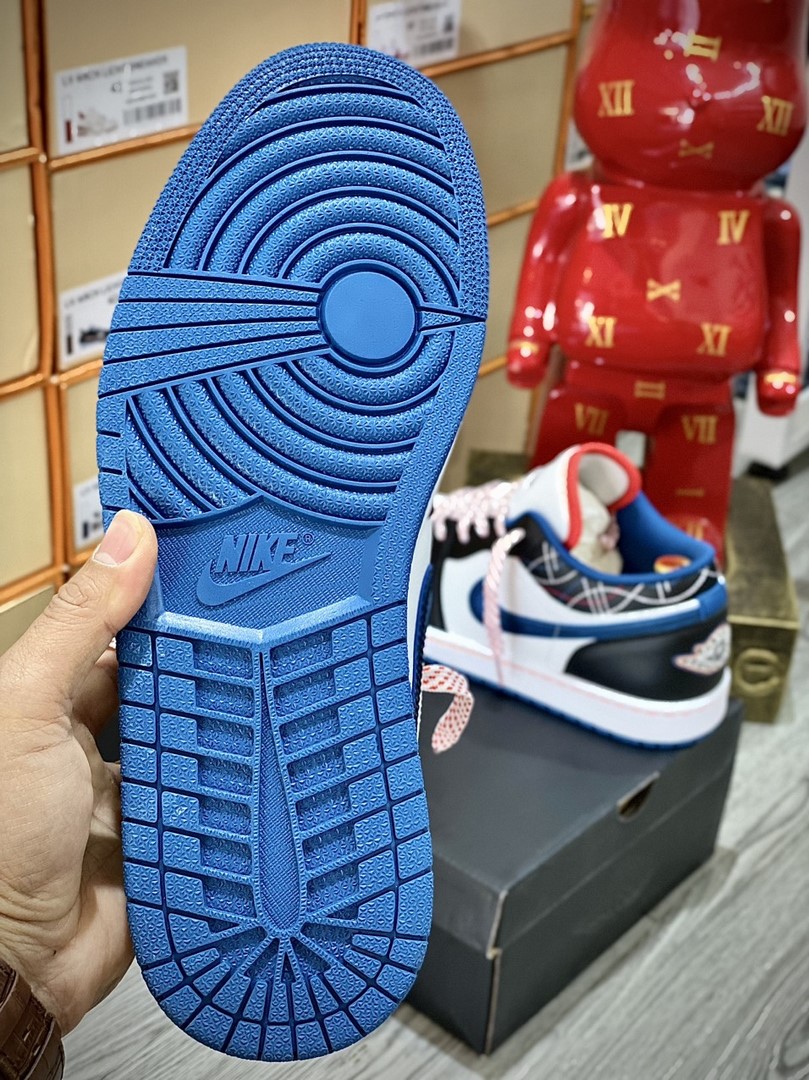 Giày Nike Air Jordan 1 Low ‘White Industrial Blue Siren Red’ Like Auth