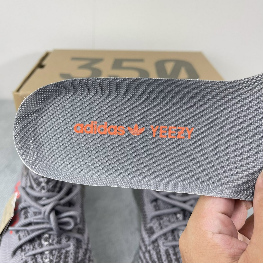 Giày Adidas Yzy350