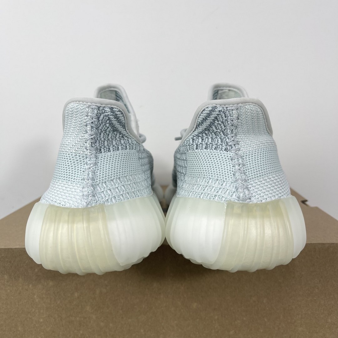 Giày Adidas Yzy350