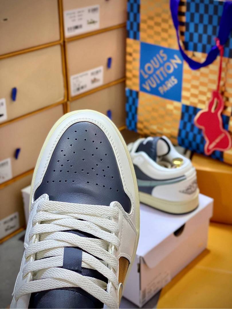 Giày Nike Air Jordan 1 Low Jade Smoke Like Auth