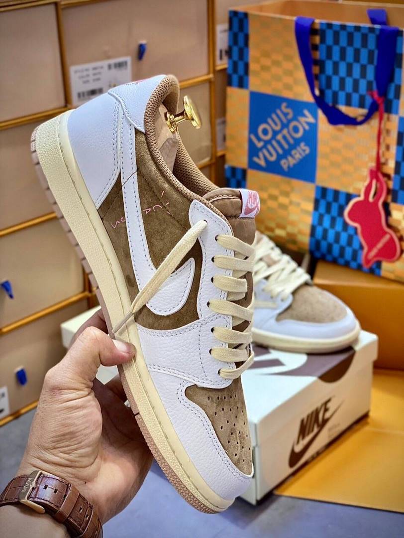Sản phẩm Min Shoes Sneaker
