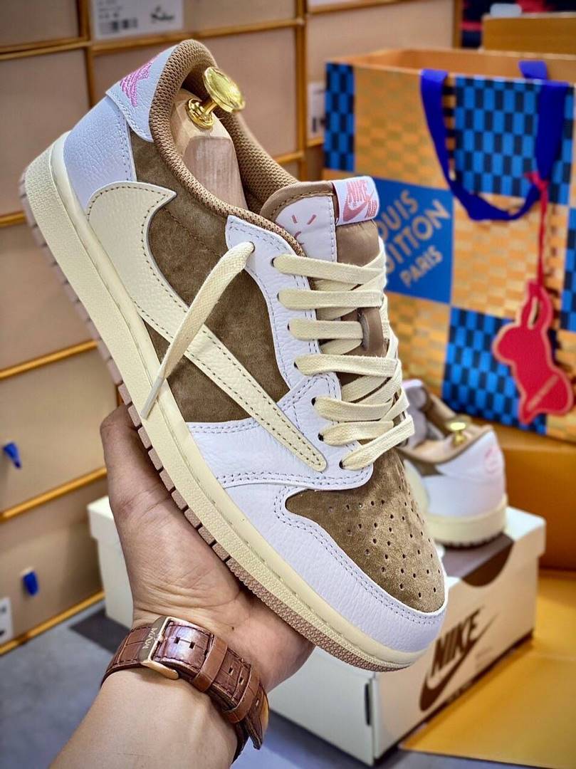 Sản phẩm Min Shoes Sneaker