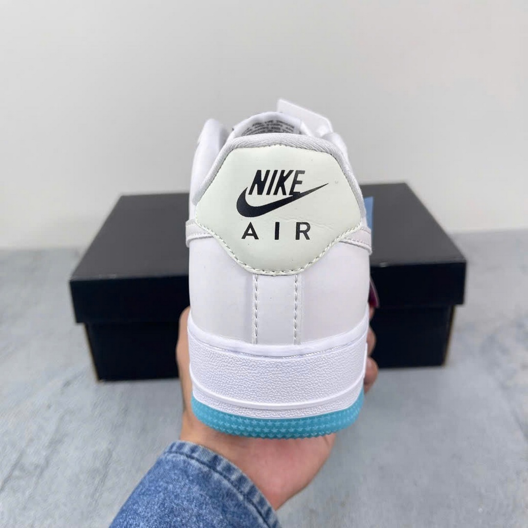 Nike Air Force 1 07 LX “UV Reactive” (đổi màu full) Like Auth