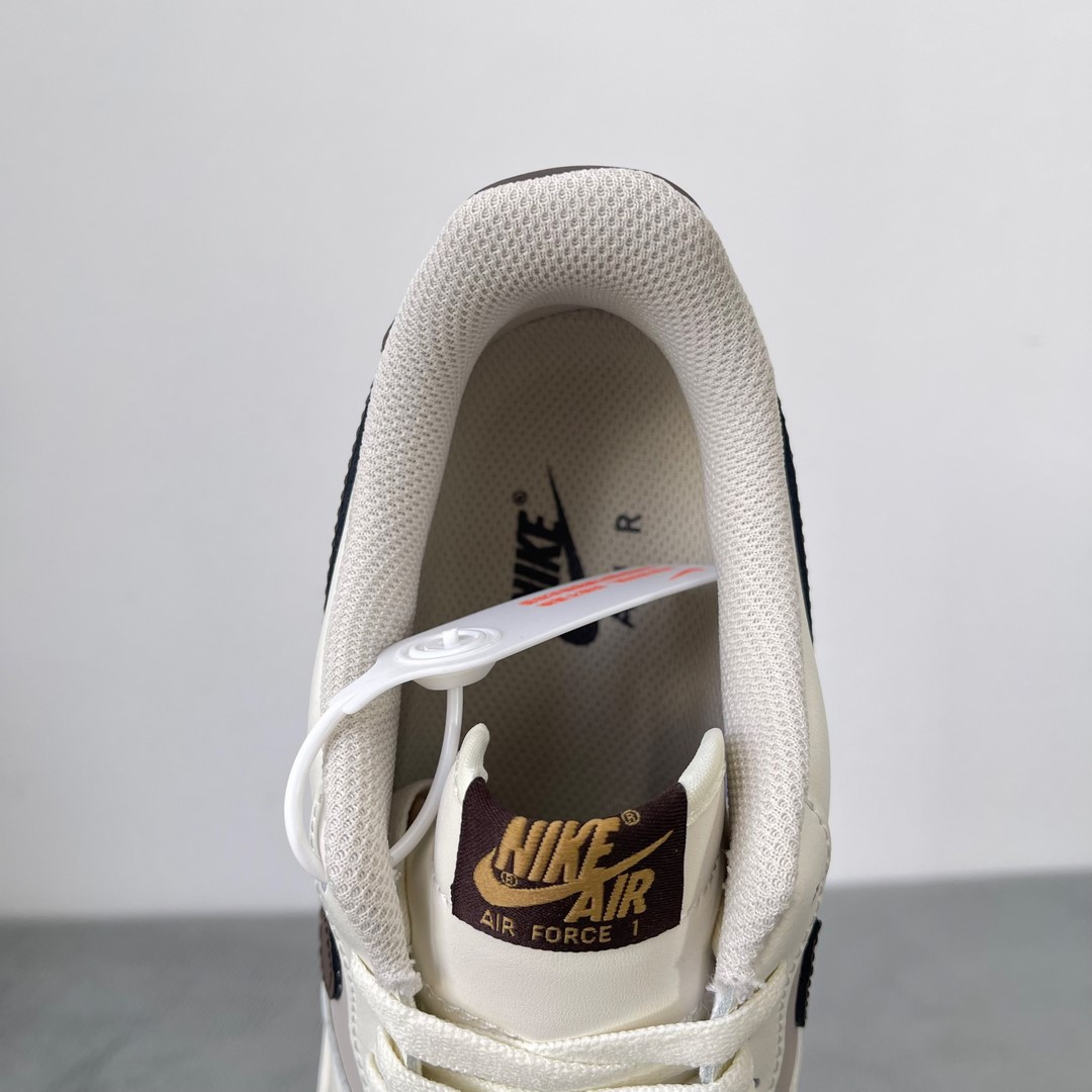 Giày Nike Air Force One X Louis Vuitton Custom Bown