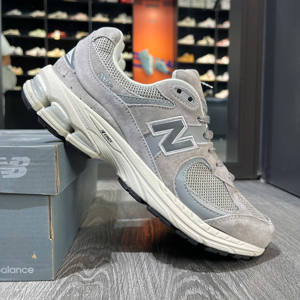 New Balance 2002R Marblehead Light Aluminum