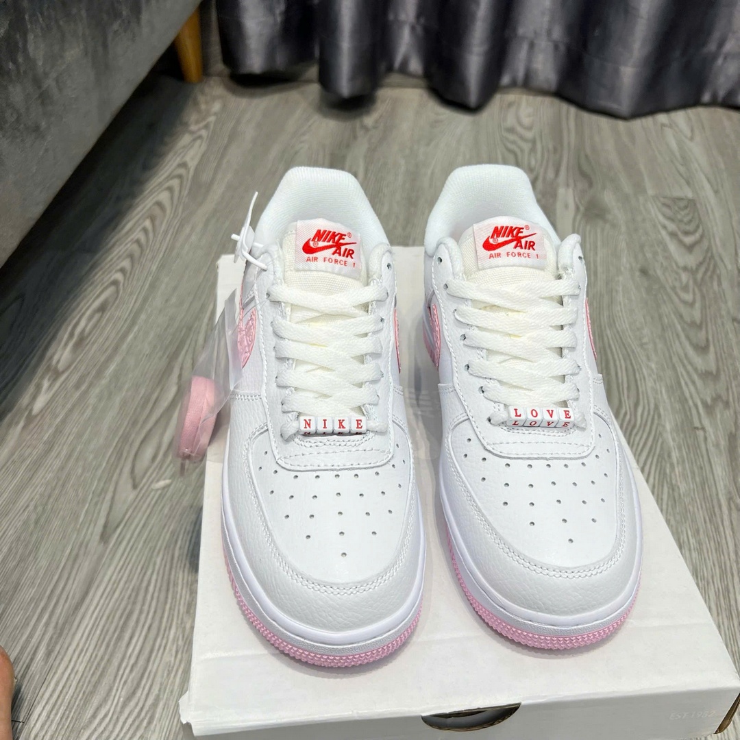giay-nike-air-force-1-07-x-valentines-day-ss2023