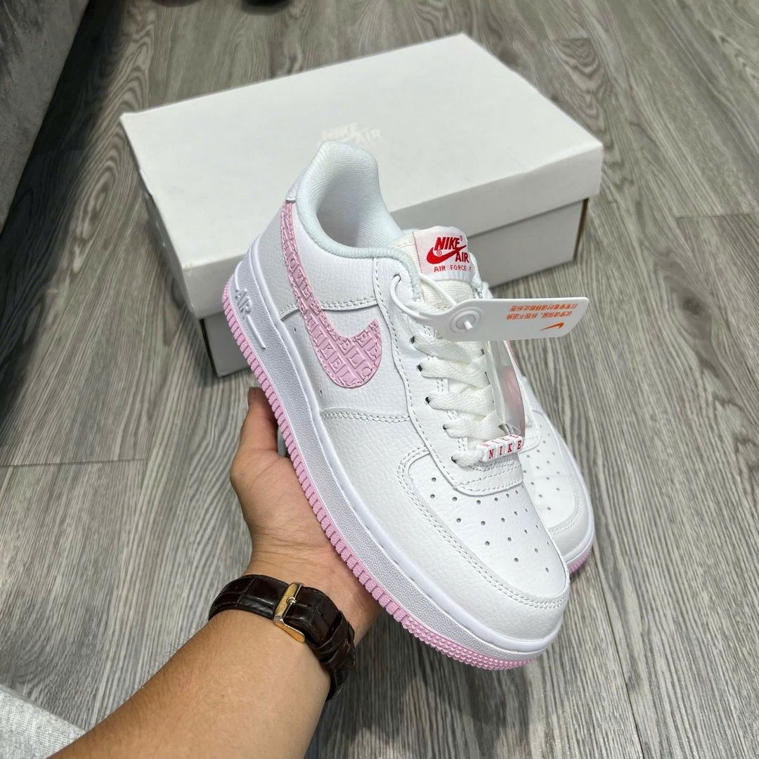 giay-nike-air-force-1-07-x-valentines-day-ss2023