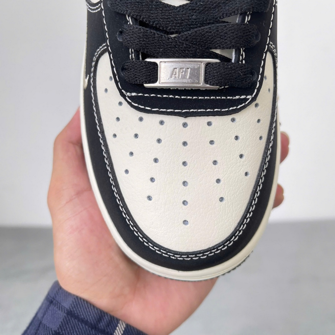 Giày Nike Air Force 1 Supreme Black White