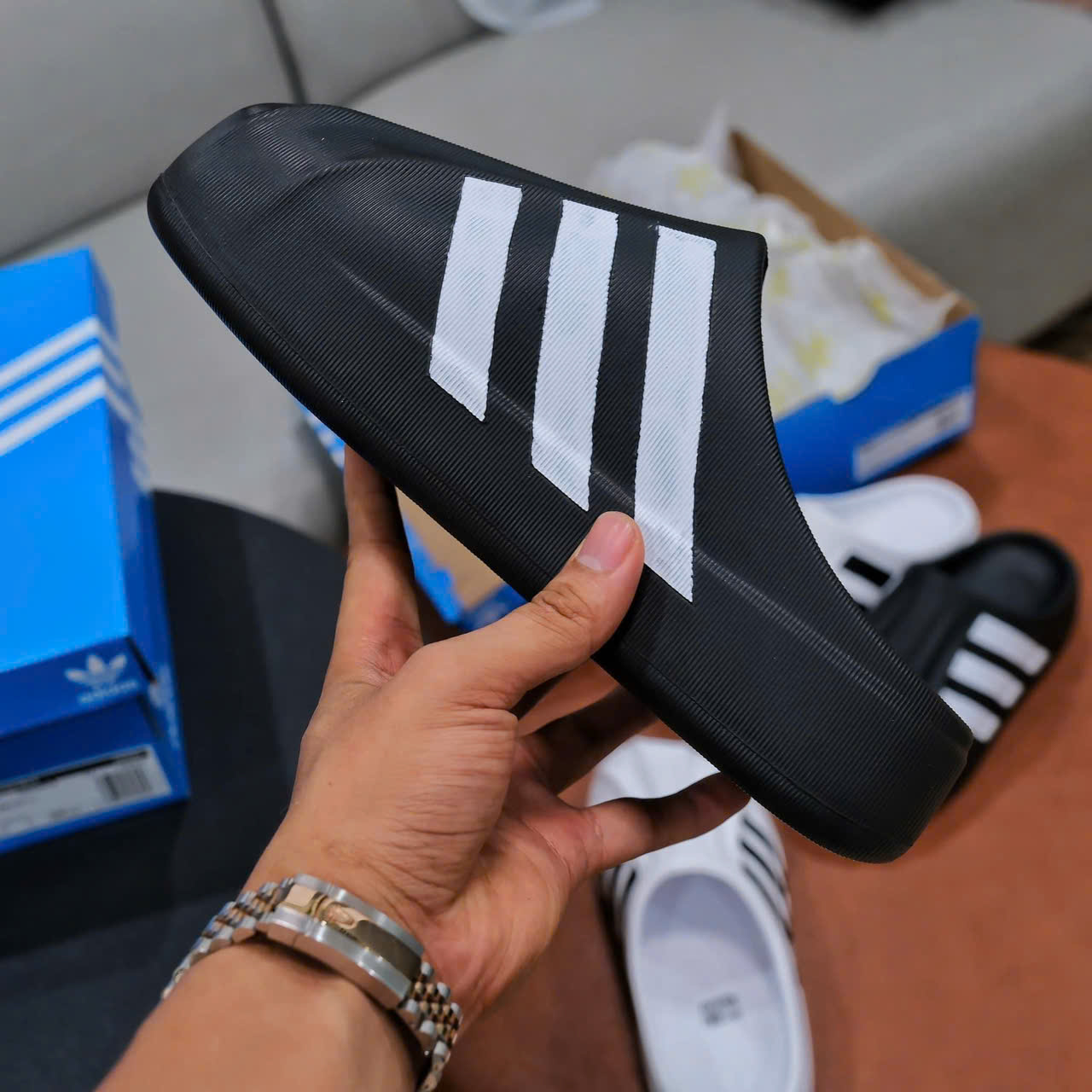 Sục Adidas Adifom Like Auth