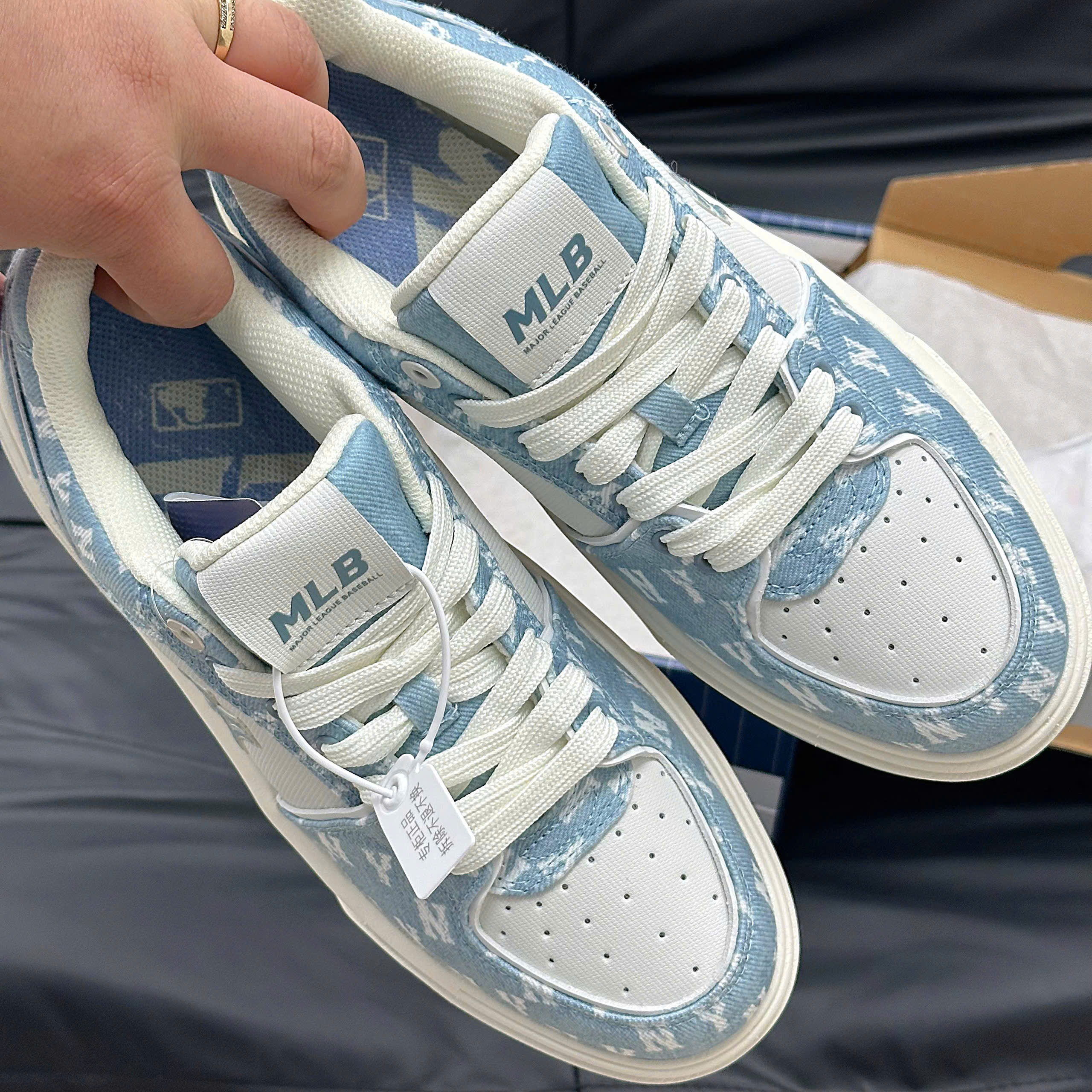 Giày MLB Korea Chunky Liner Denim Classic Mono New York Yankees Skyblue