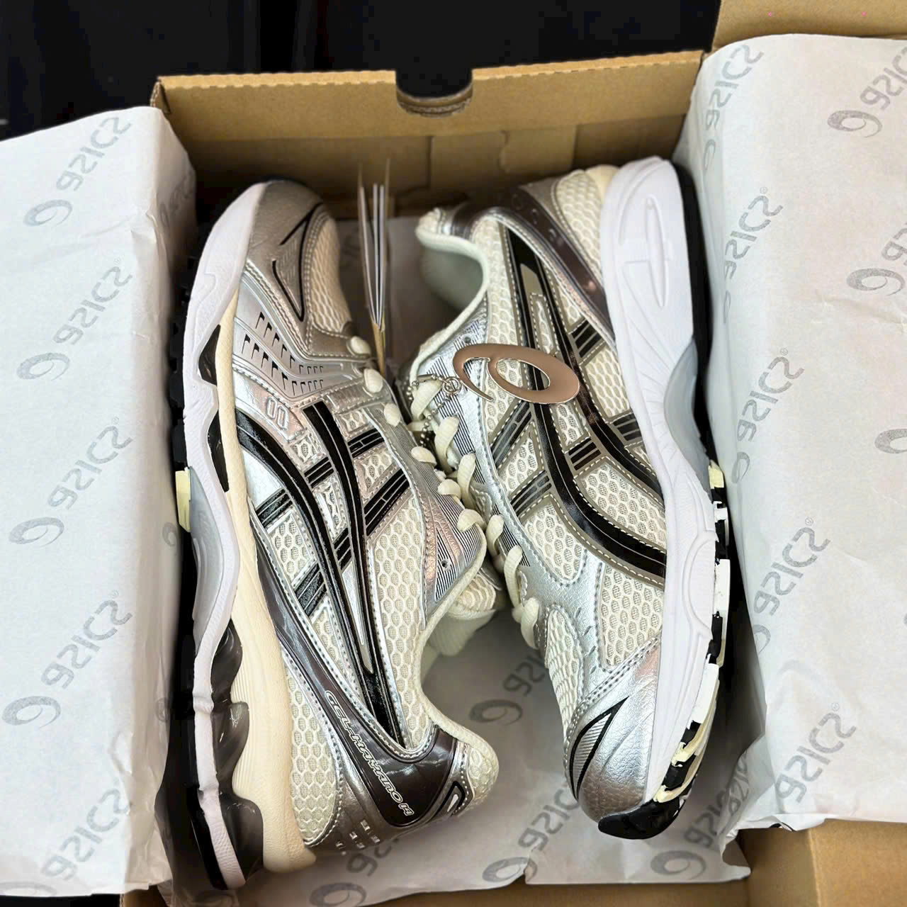 Giày Asics Gel Kayano 14 x Kith ‘Cream Scarab’ Best Quality