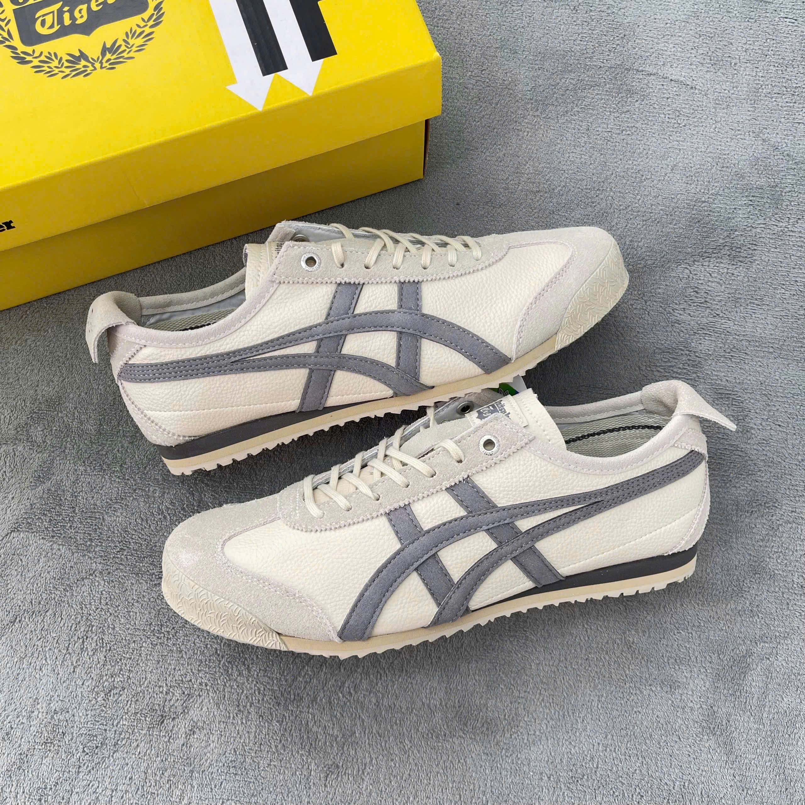 Onitsuka Tiger Mexico 66 – Gray Whitez
