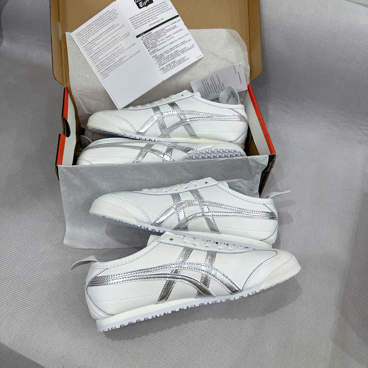 Giày Onitsuka Tiger MEXICO 66 White Silver