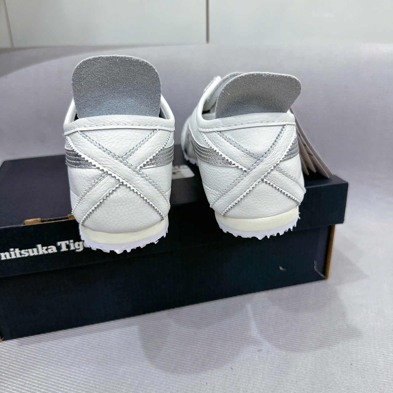 Giày Onitsuka Tiger MEXICO 66 White Silver