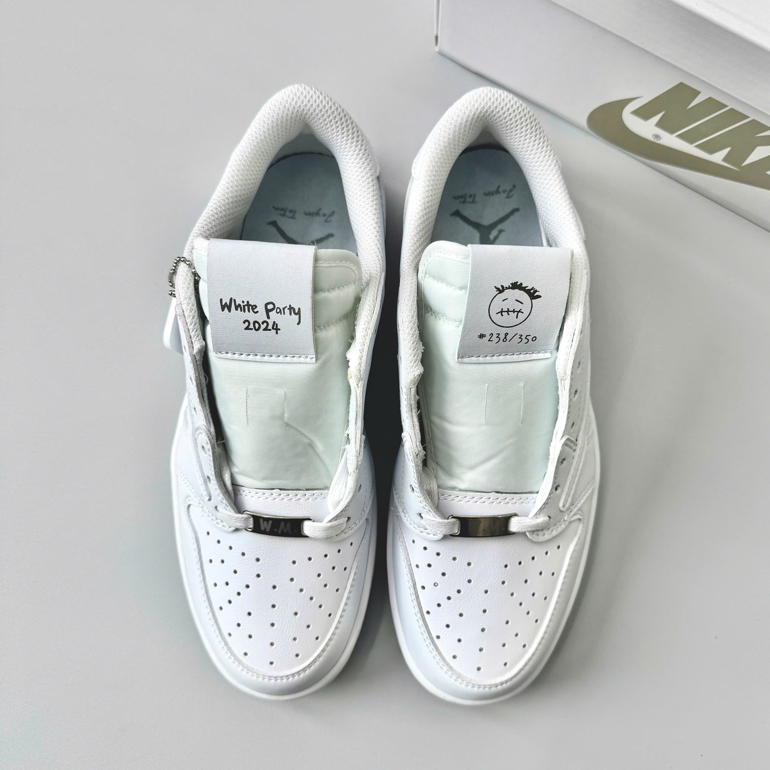 Giày Nike Air Jordan 1 Low x Travis Scott White Party [ Unisex ]