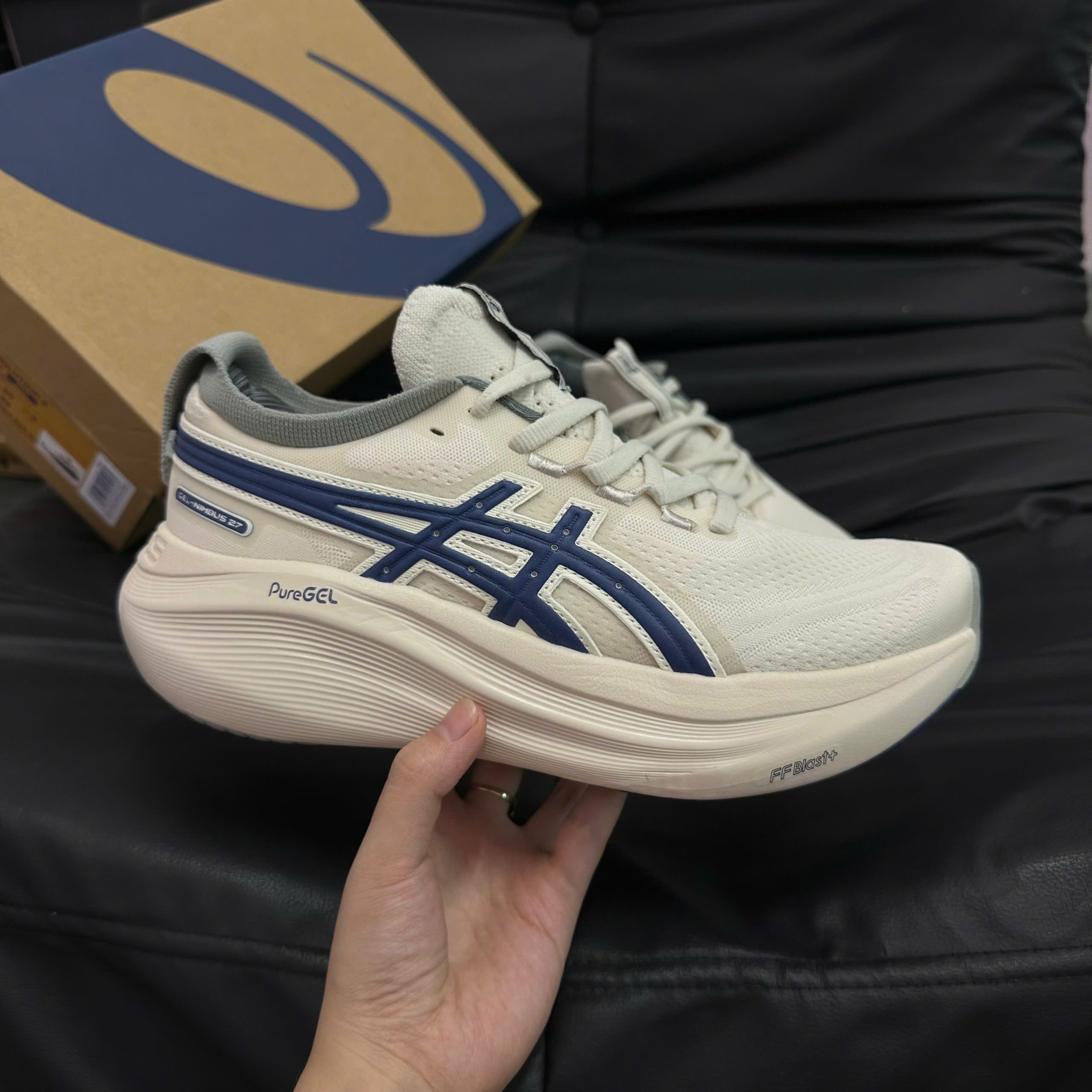 Giày chạy bộ Asics Gel Nimbus 27 ATC