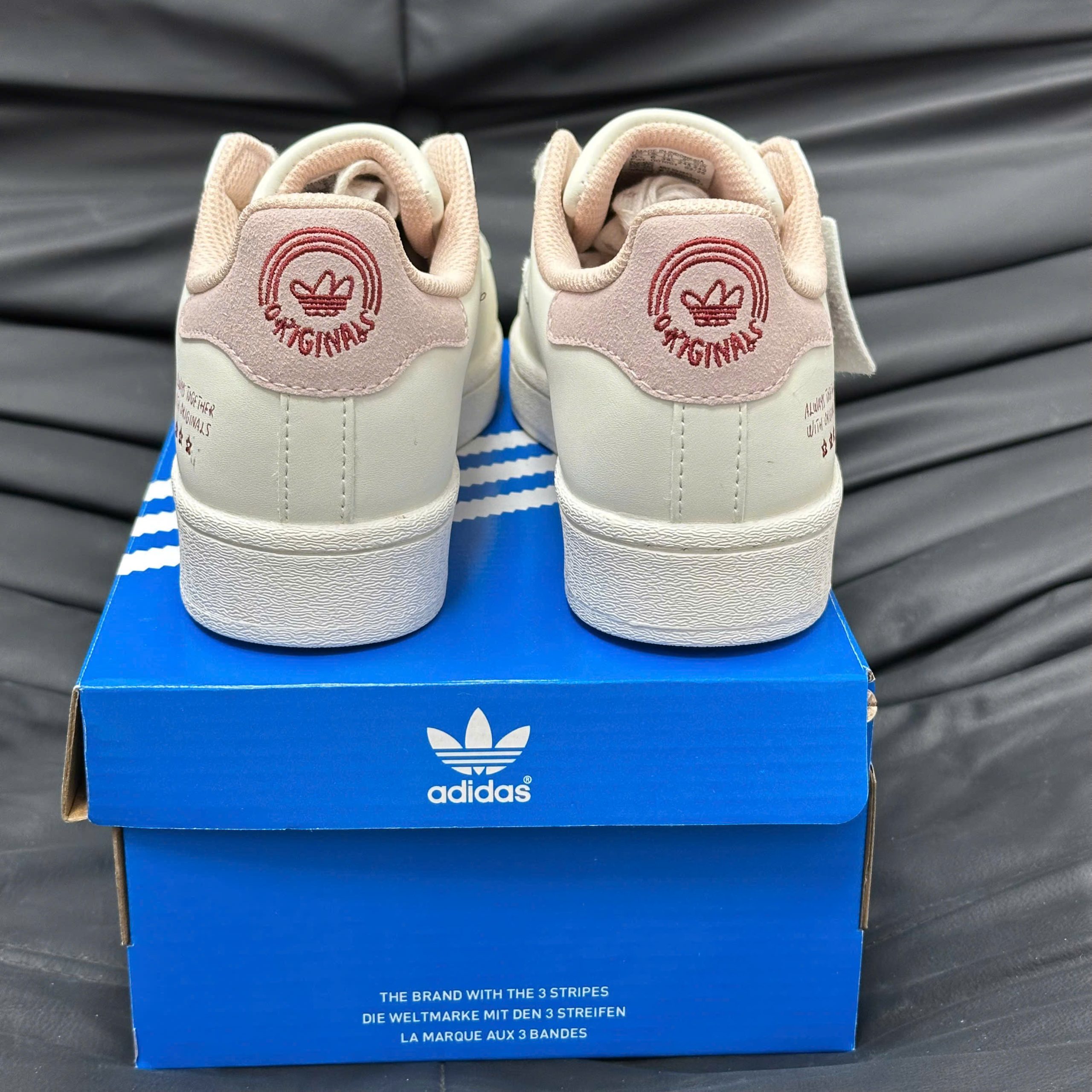 Giày Adidas x YU NAGABA Superstar ‘Off White’