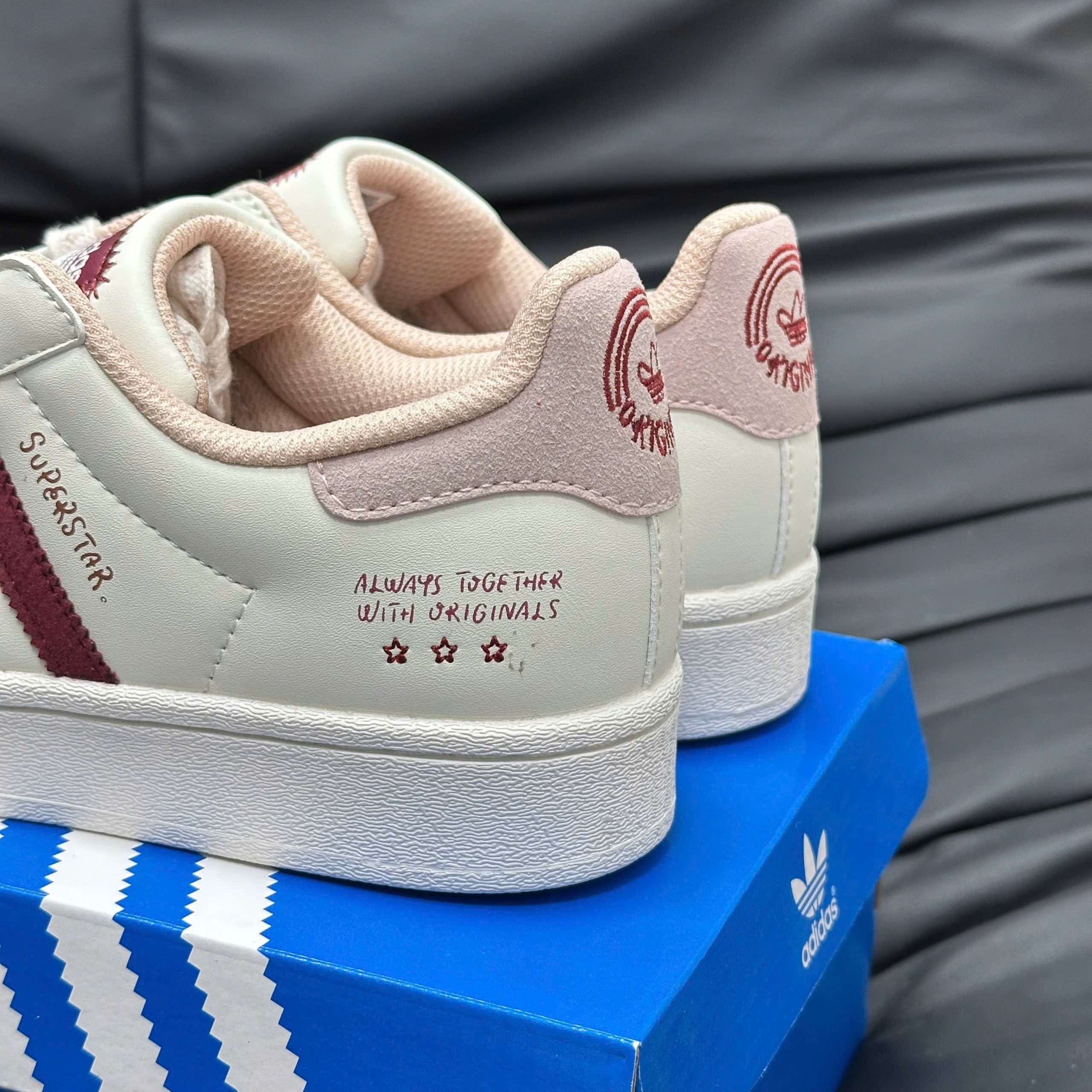 Giày Adidas x YU NAGABA Superstar ‘Off White’