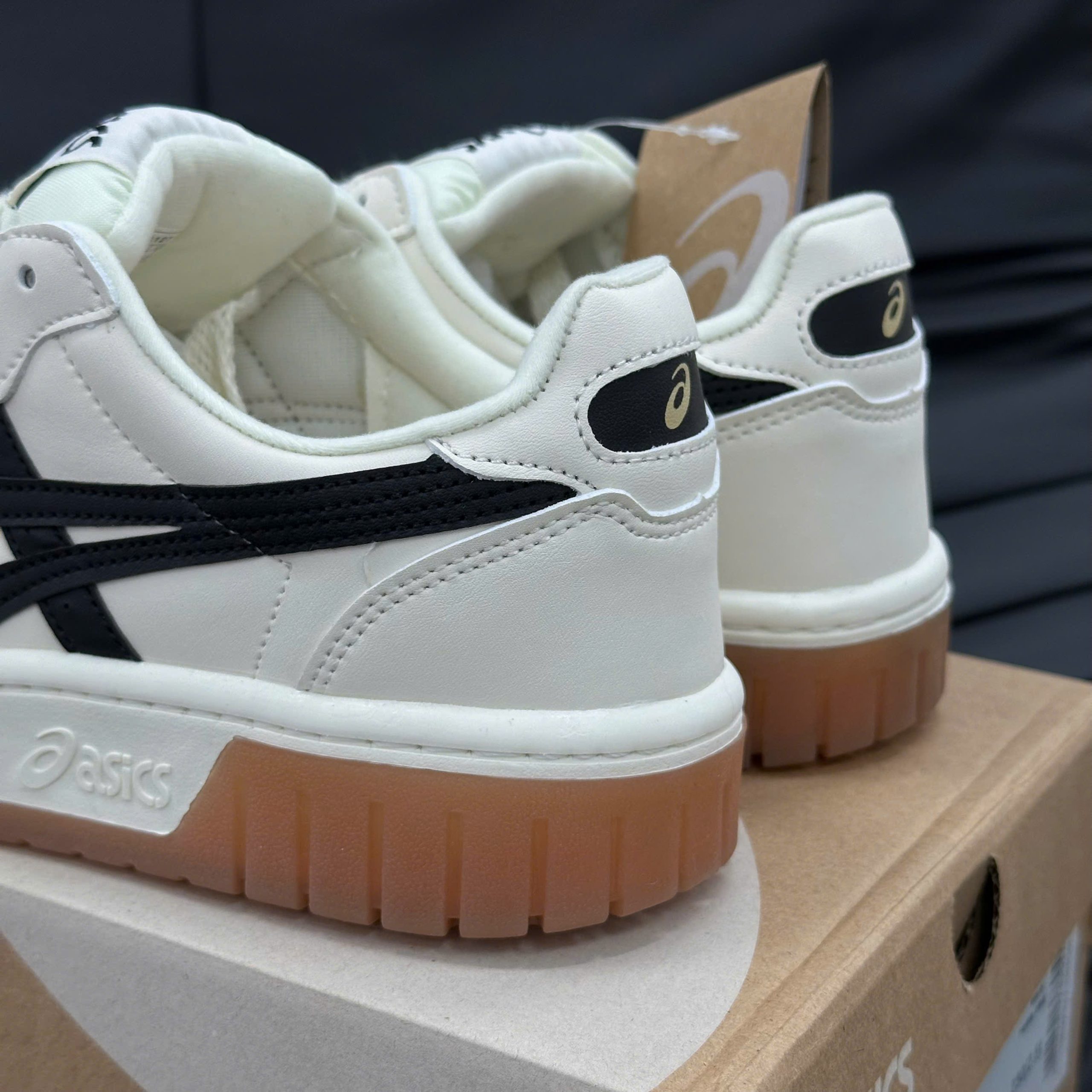 Asics Court Mz Cream Black Gum [ Unisex ]