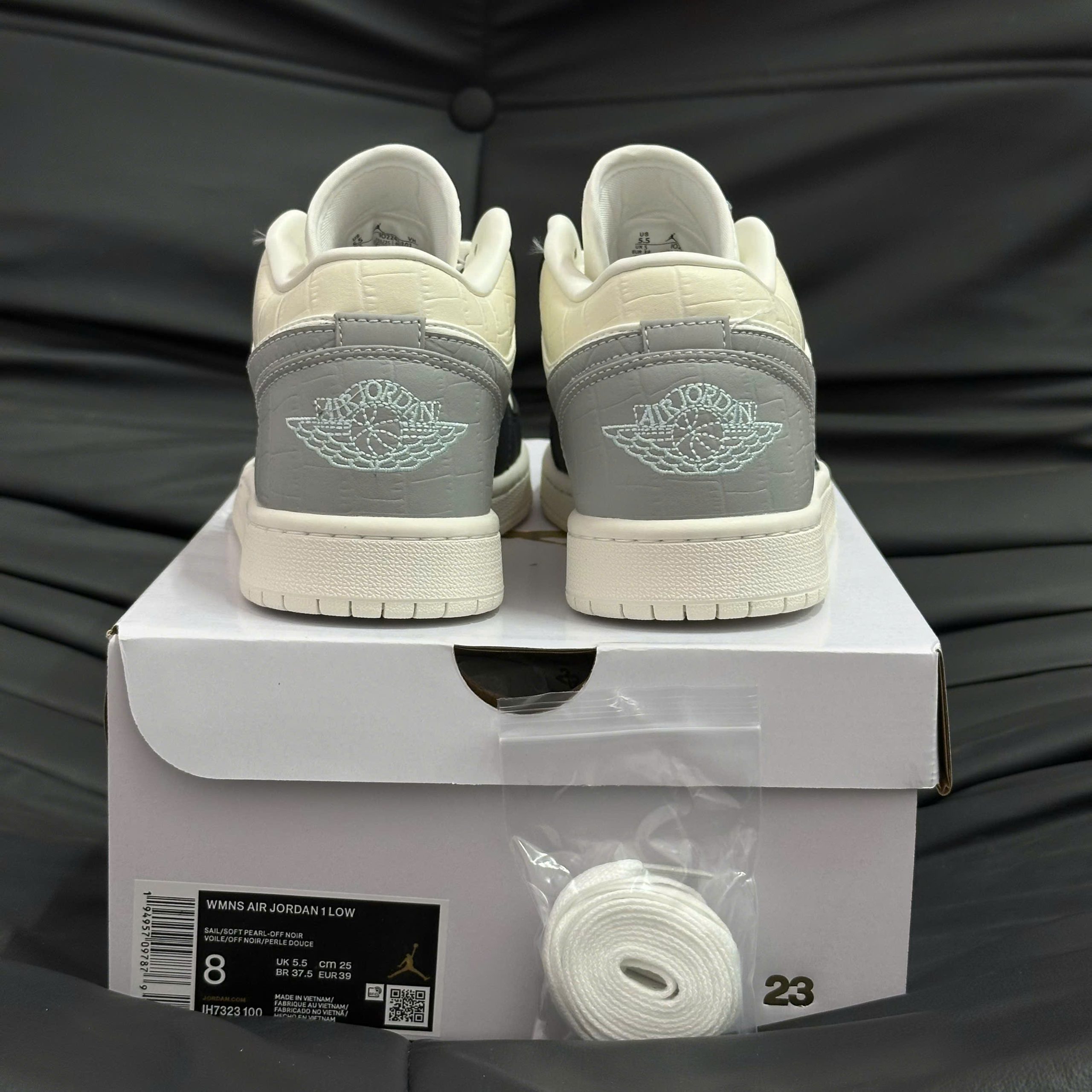 Giày Nike Air Jordan 1 Low ‘Sail Light Smoke Grey’