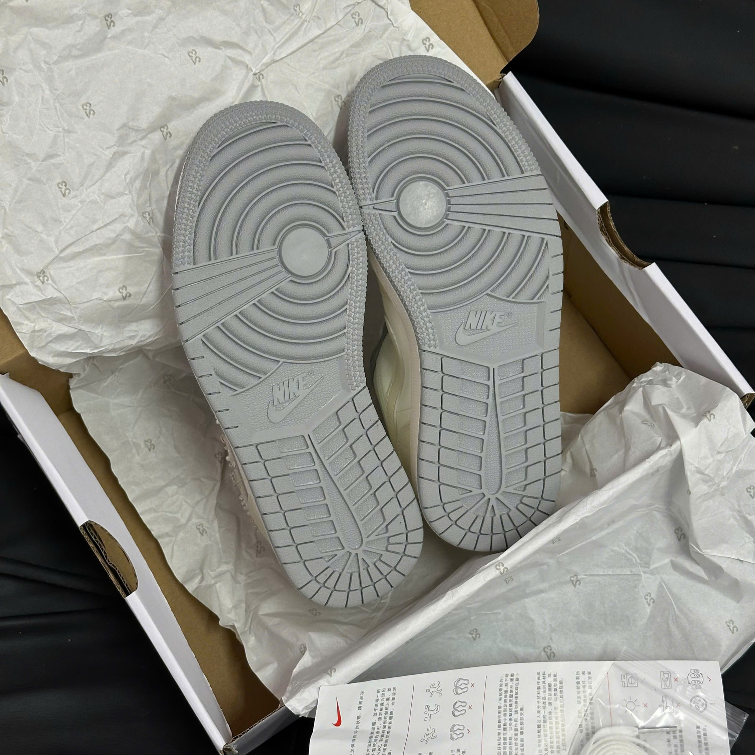 Giày Nike Air Jordan 1 Low ‘Sail Soft Pearl Like Auth