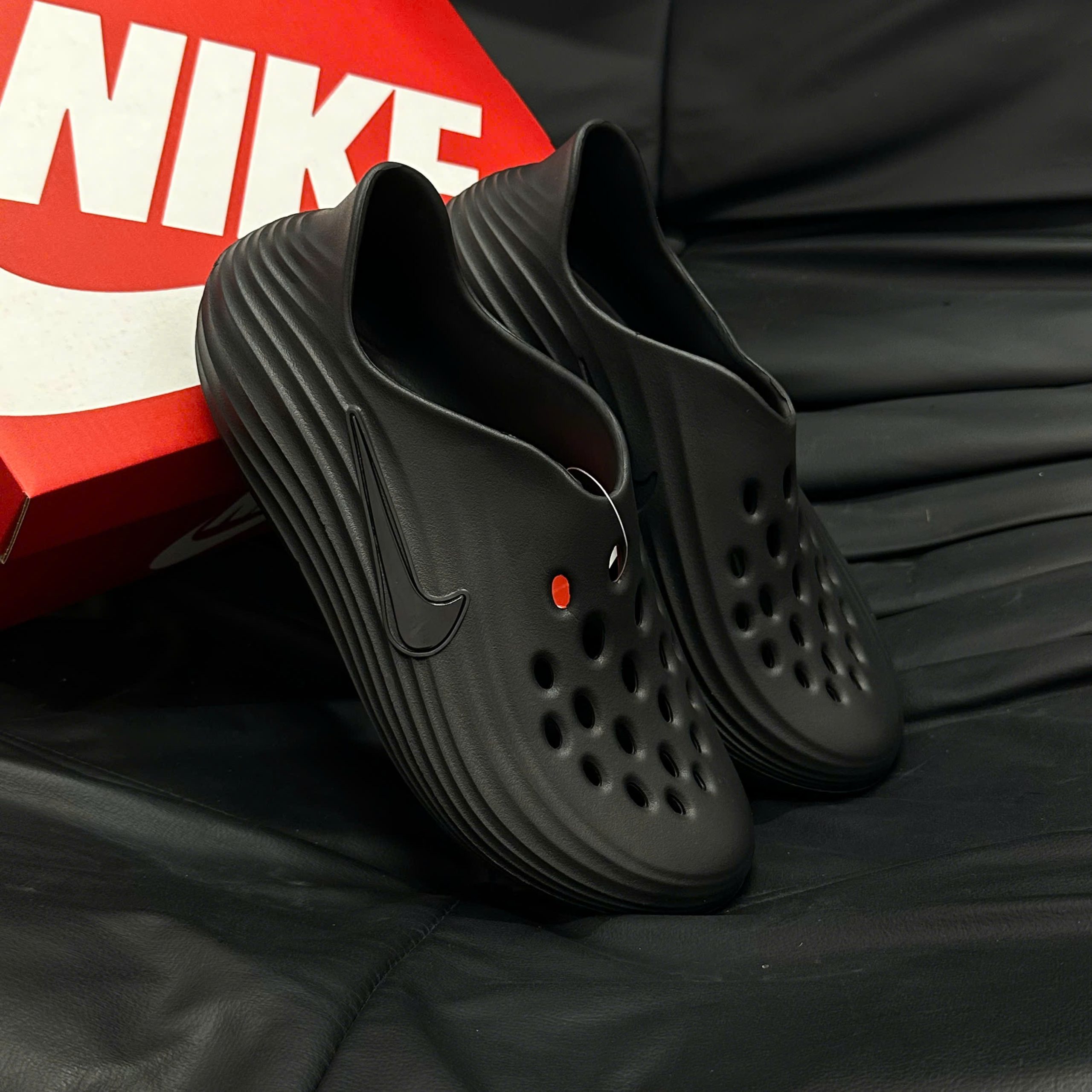Giày Nike ReactX Rejuven8 ‘Triple Black’