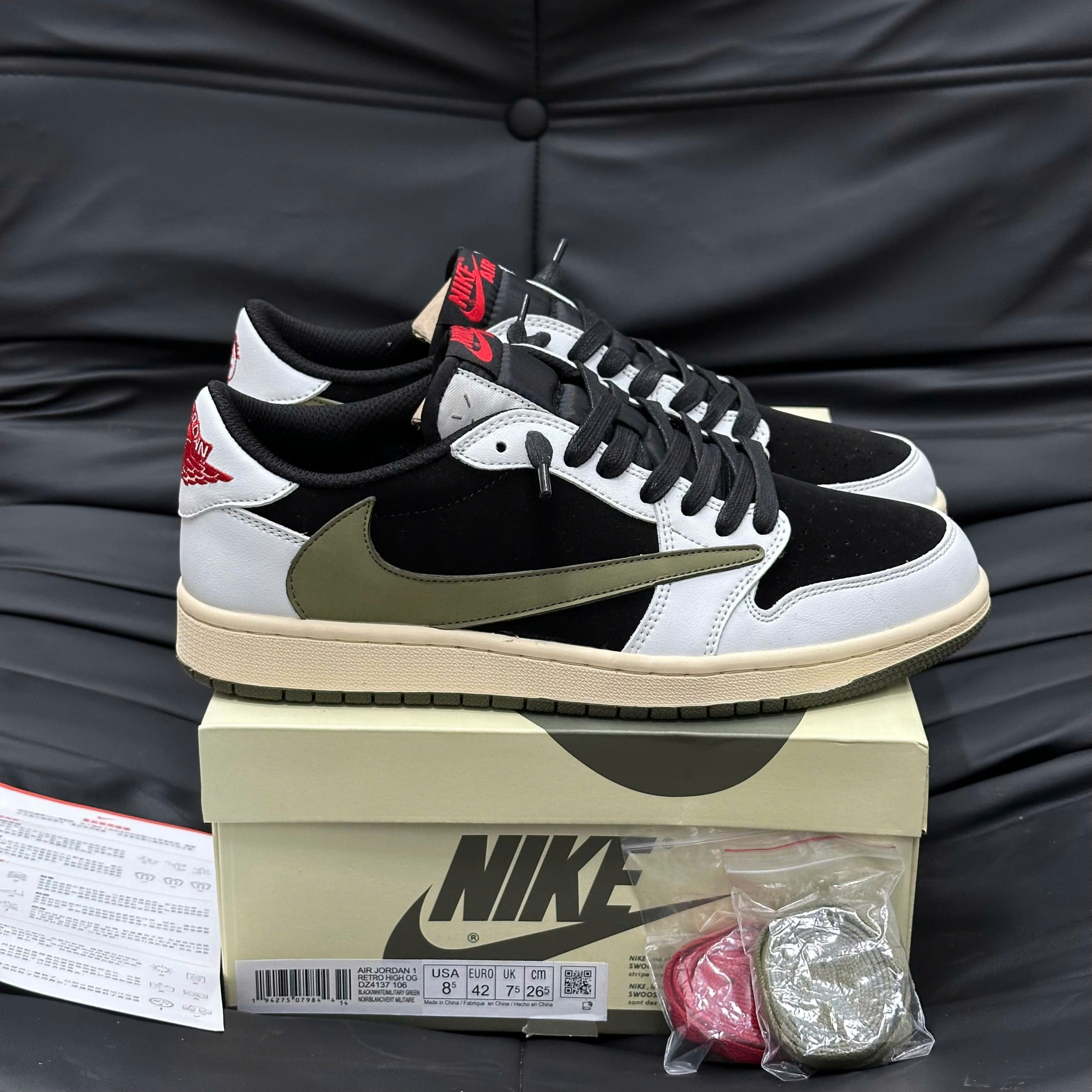 Giày Nike Travis Scott x Air Jordan 1 Low OG “Olive”