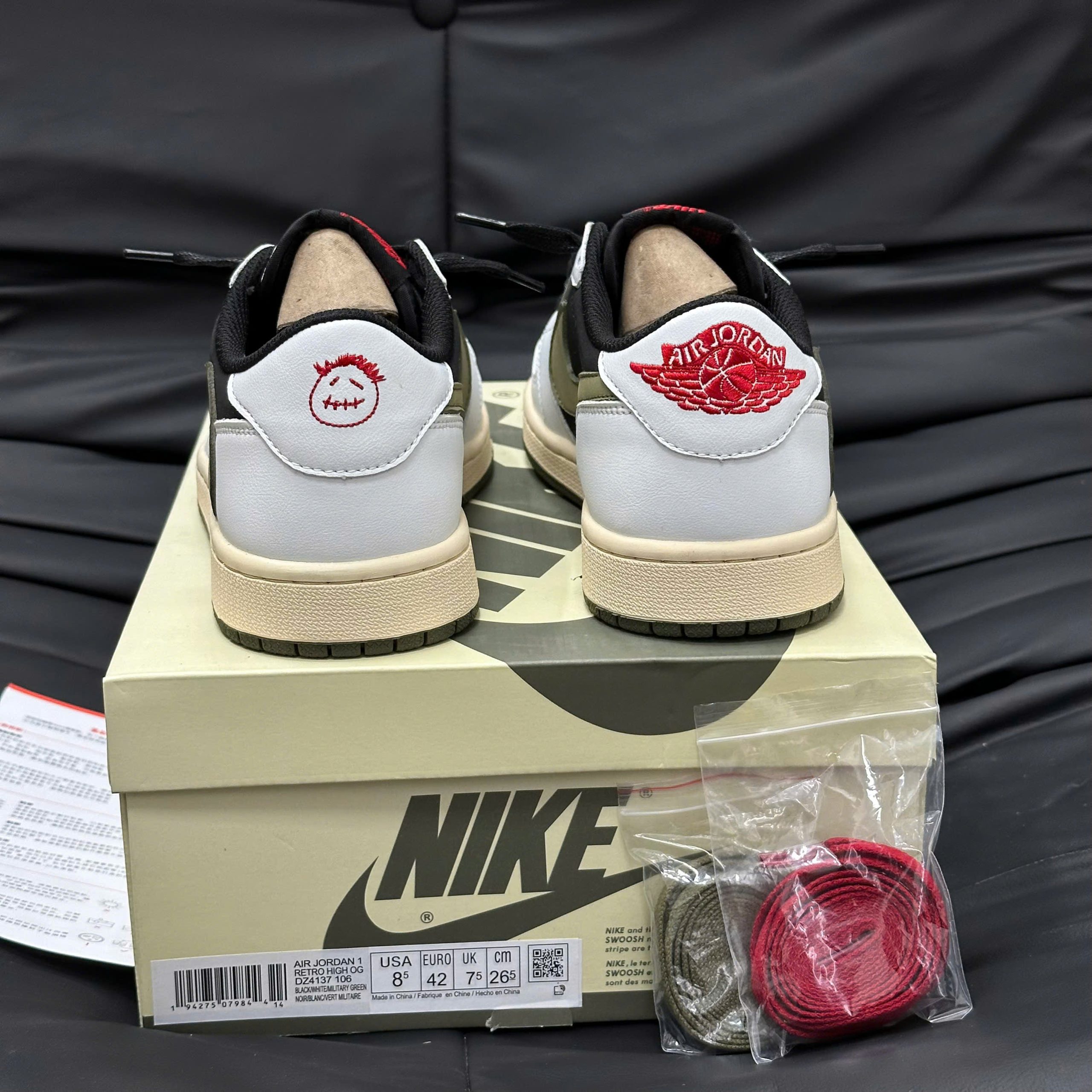 Giày Nike Travis Scott x Air Jordan 1 Low OG “Olive”