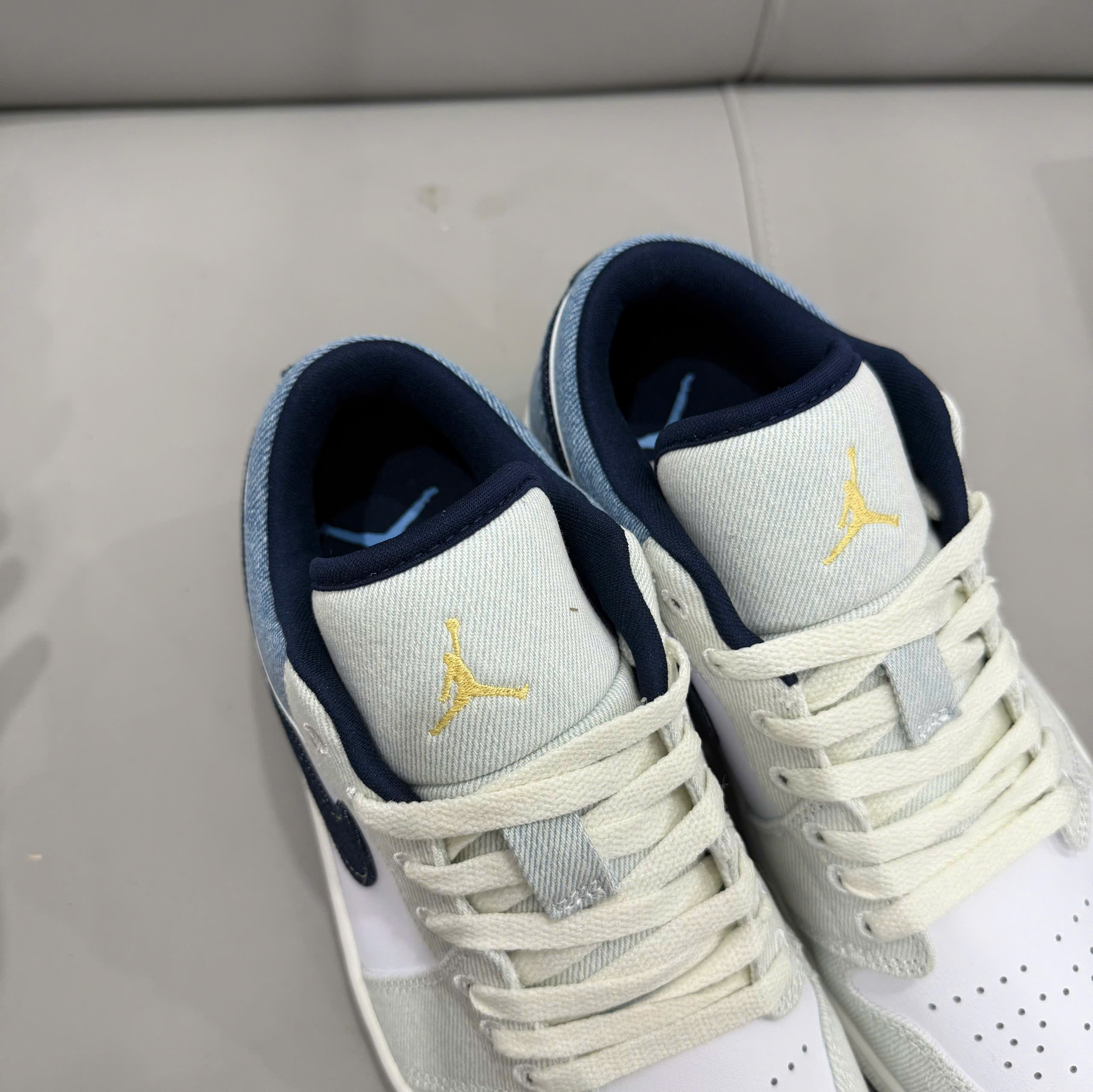 Giày Nike Air Jordan 1 Low SE ‘Light Denim’