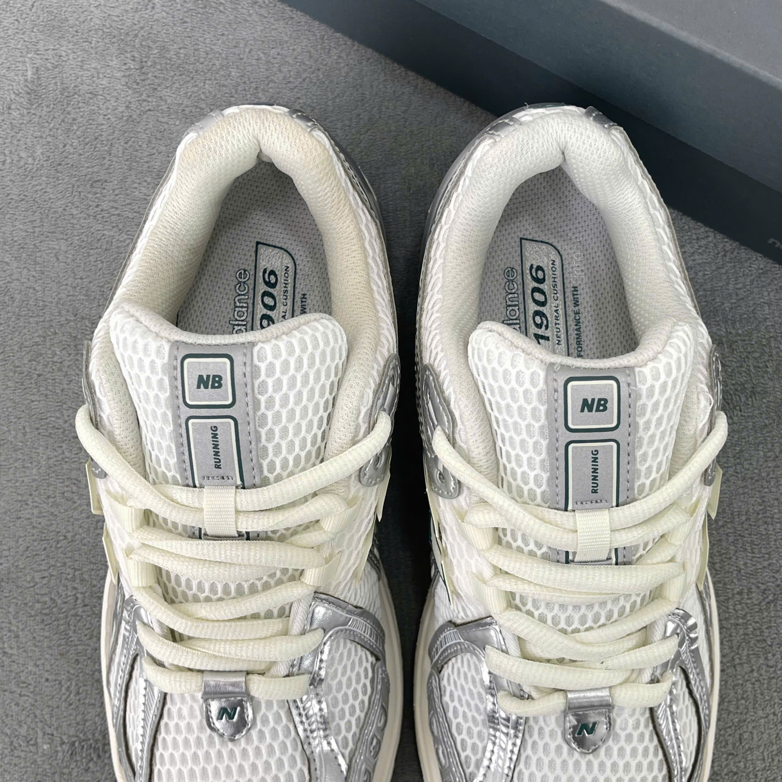 Giày New Balance 1906R ‘Silver Metalic’