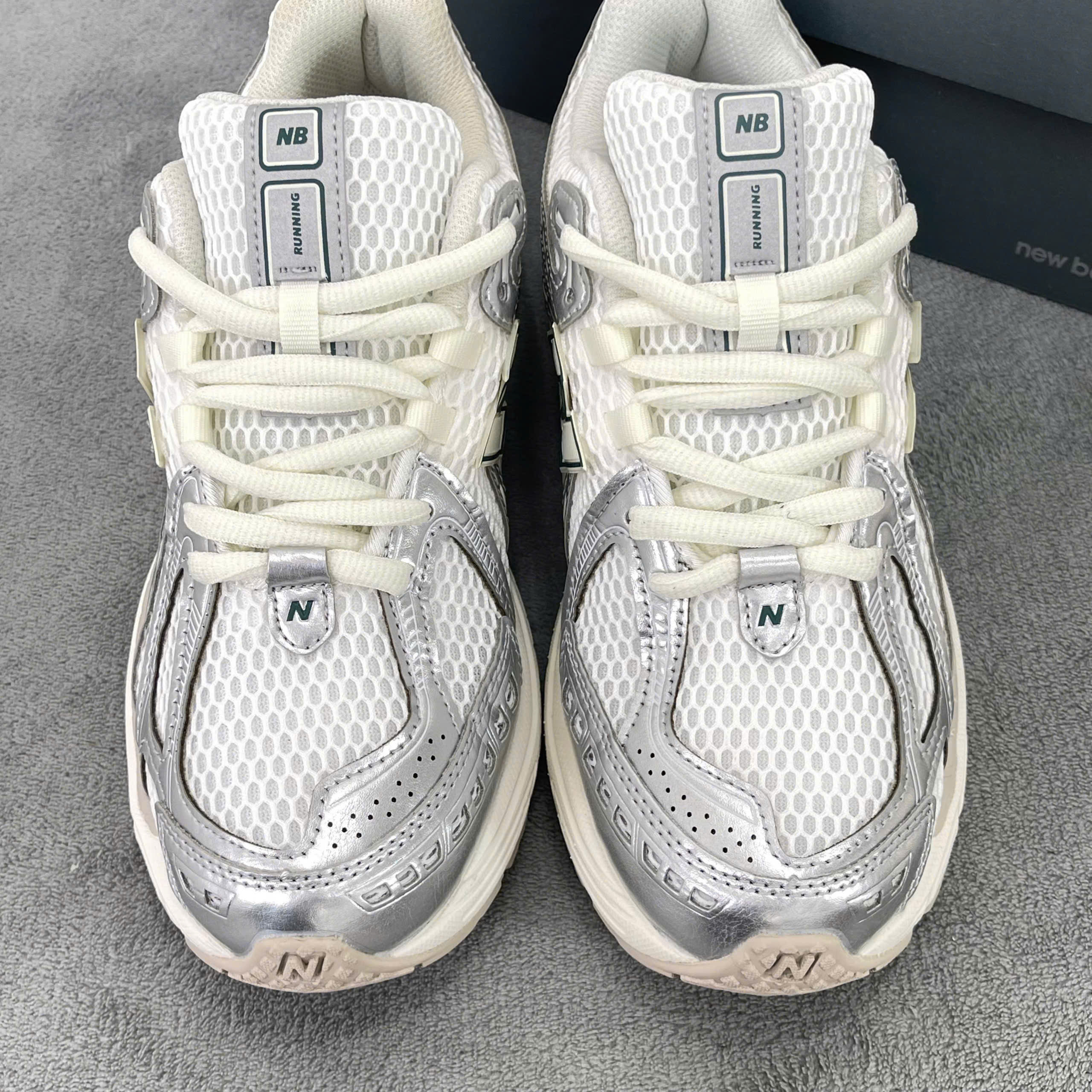 Giày New Balance 1906R ‘Silver Metalic’