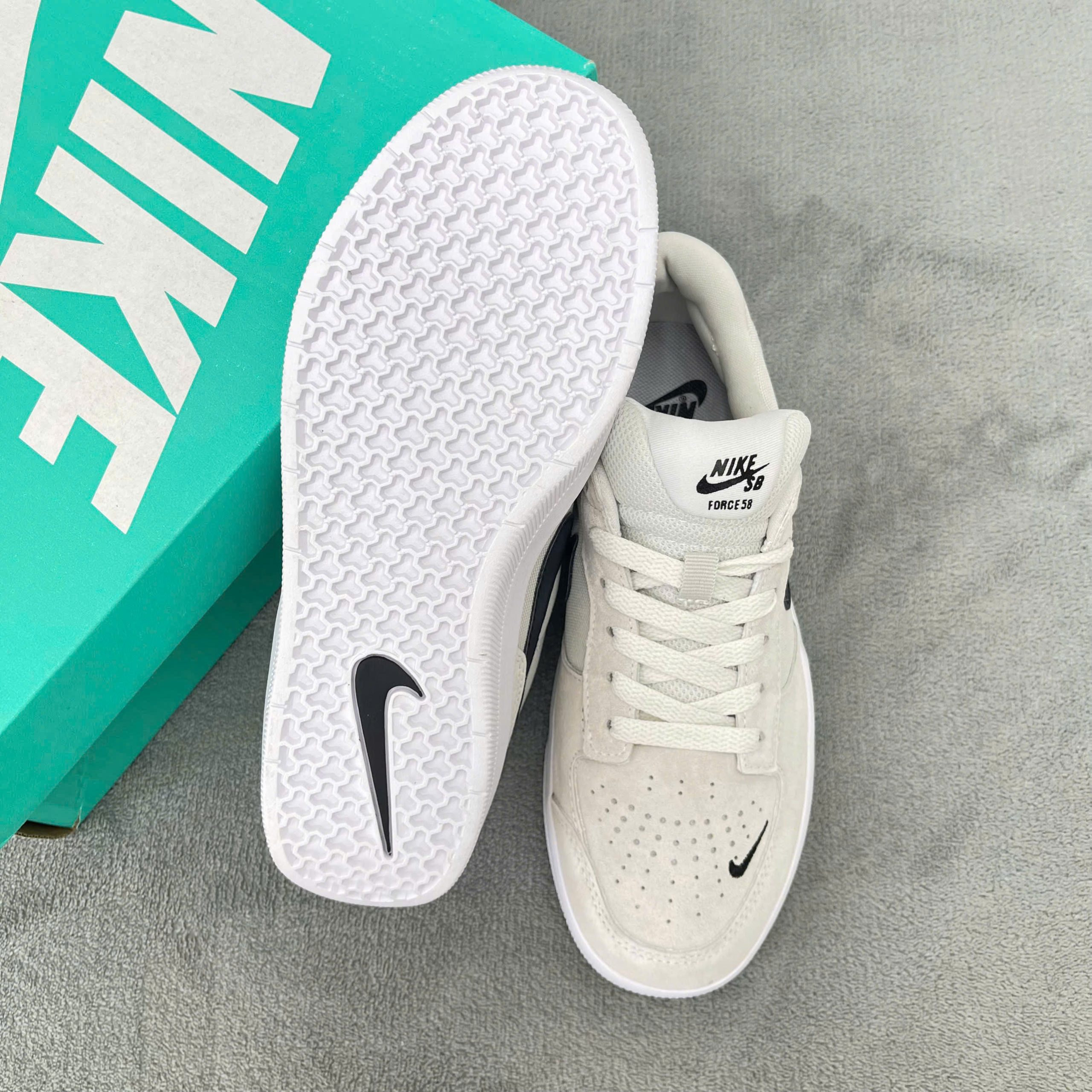 Giày Nike SB Force 58 ‘Photon Dust’