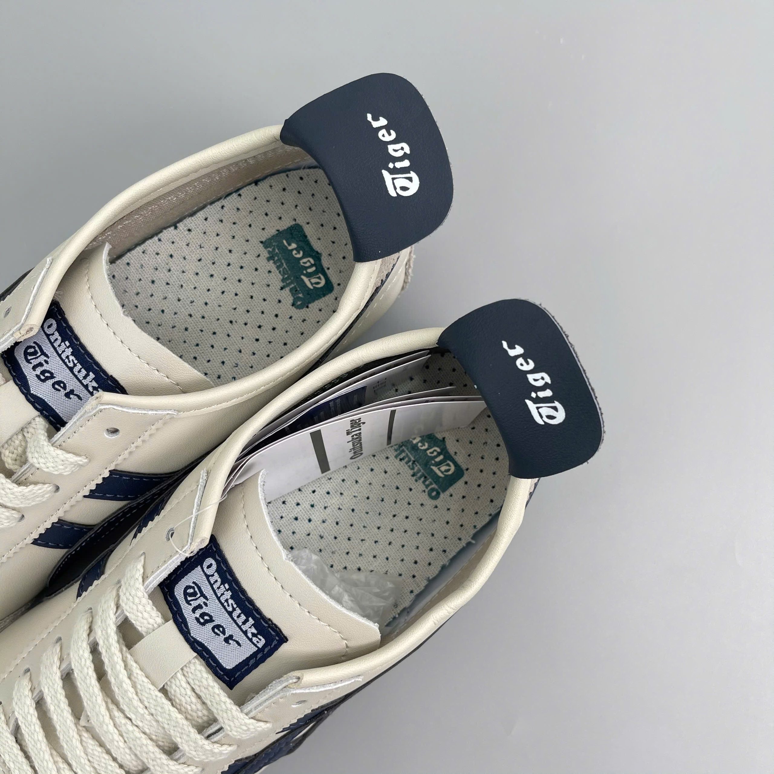 Giày Onitsuka Tiger Mexico 66 ‘Birch Peacoat’