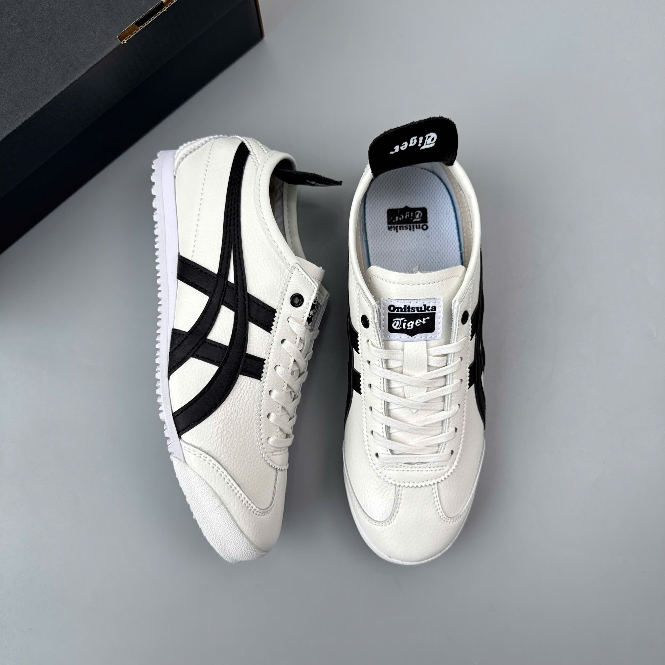 Giày Onitsuka Tiger Mexico 66 ‘White Black’