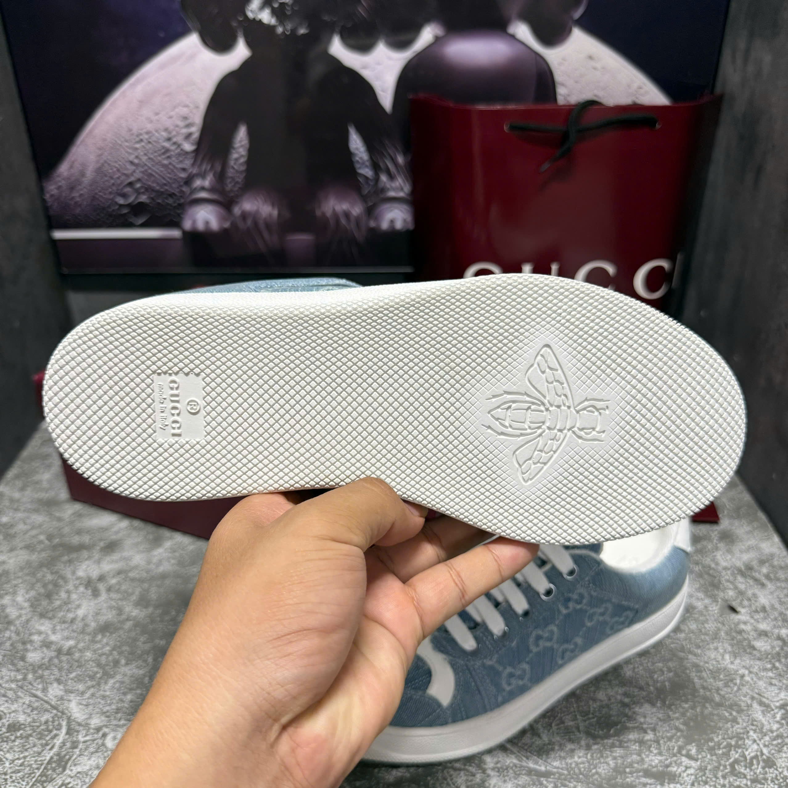 Giày Dior X Kaws B23 Daniel Arsham Low Newspaper Like Auth