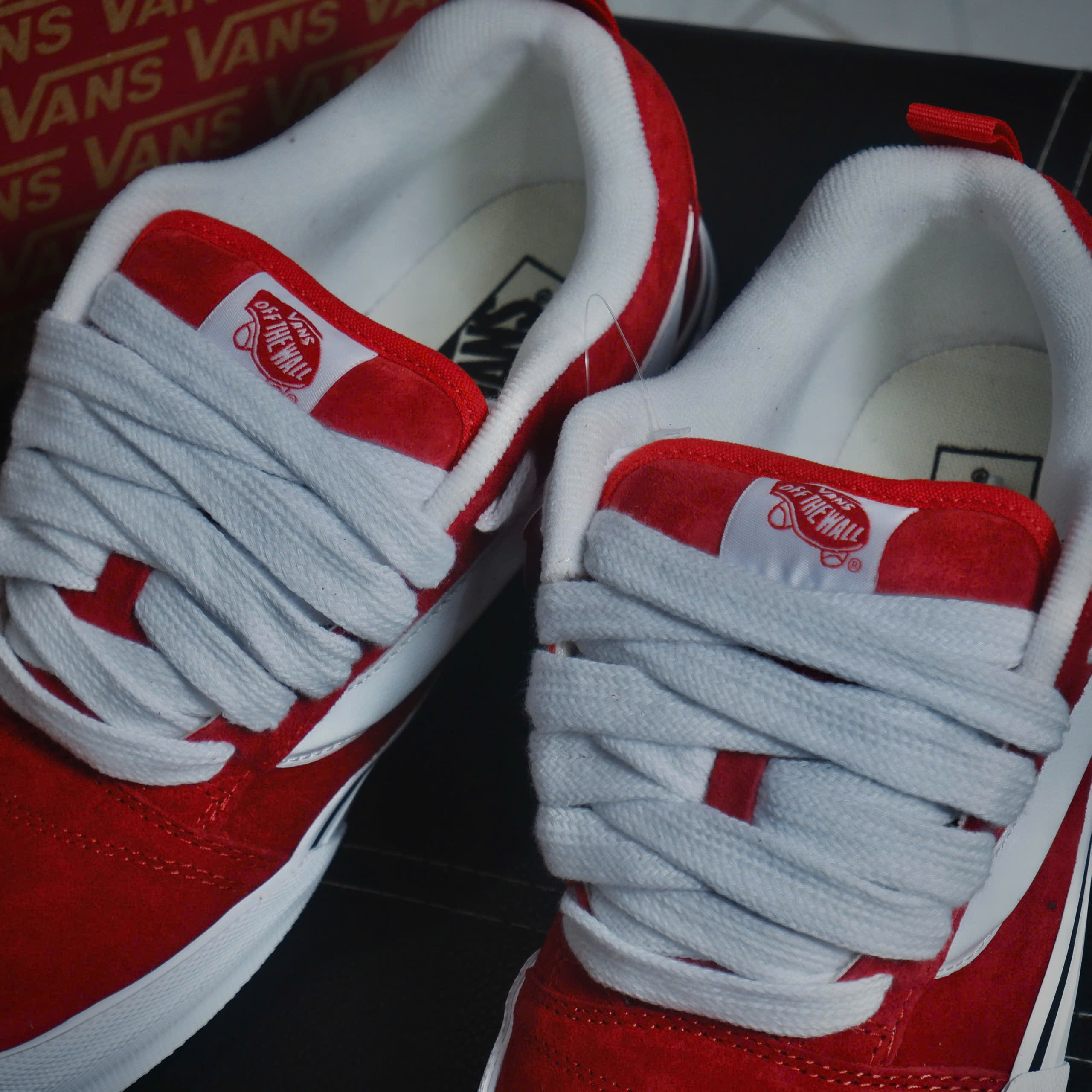 Giày Vans Knu Skool ‘Red’