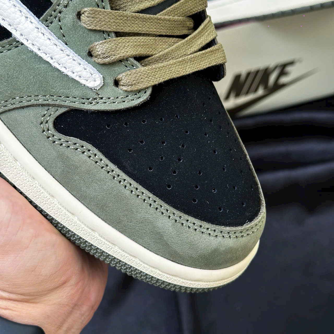 Giày Nike Air Jordan 1 Low Travis Scott Black Olive