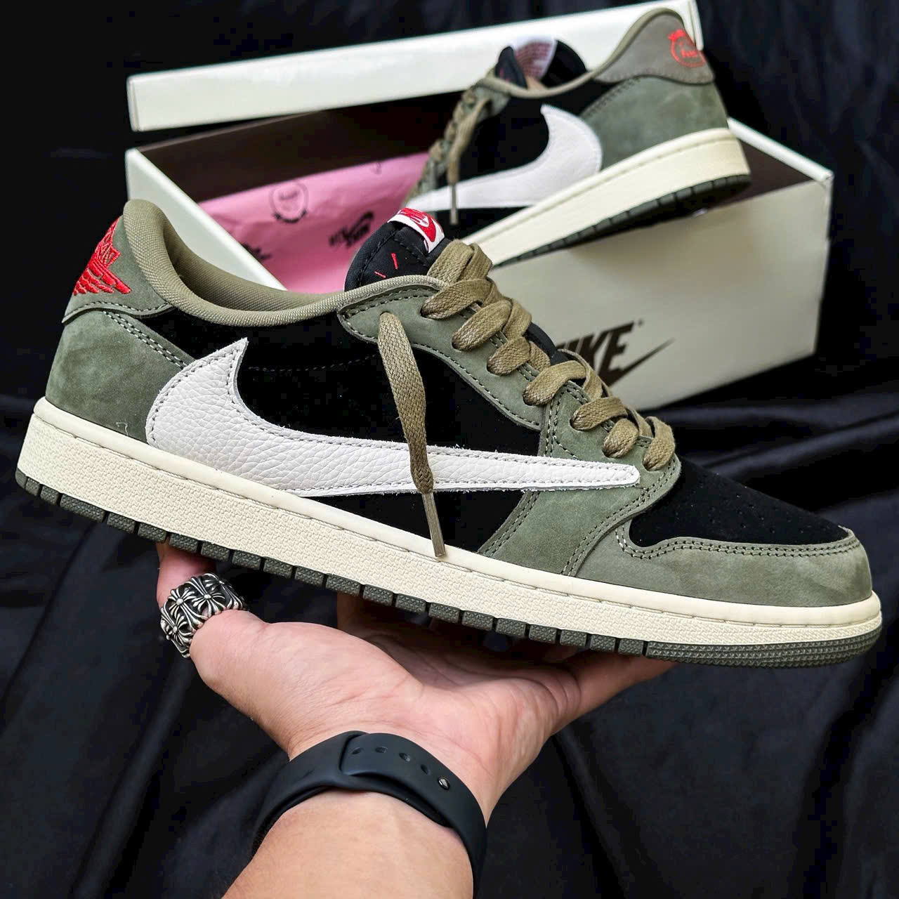 Giày Nike Air Jordan 1 Low Travis Scott Black Olive