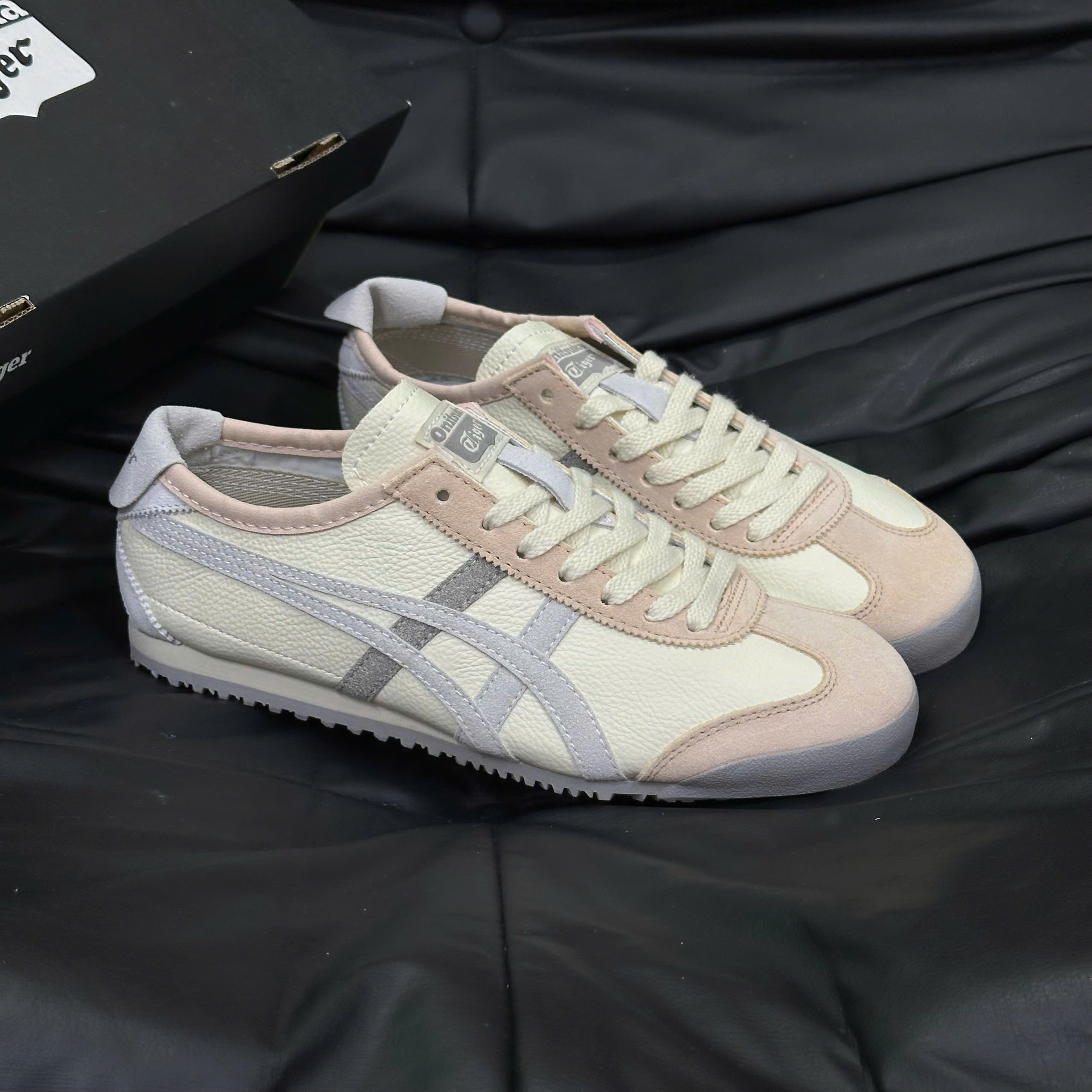 Giày Onitsuka Tiger Mexico 66 ‘Oatmeal Grey’