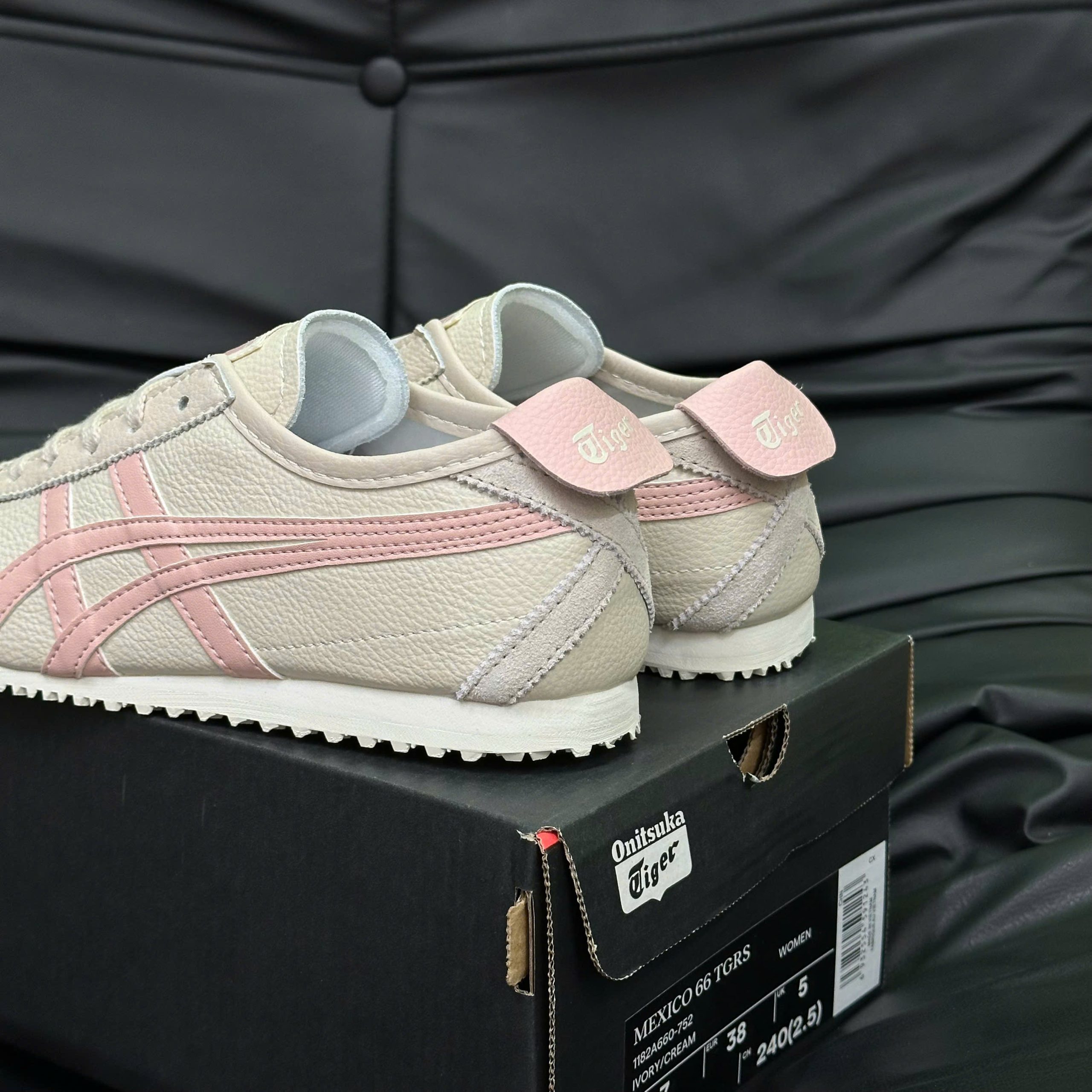 Giày Onitsuka Tiger Mexico 66 ‘Pink’