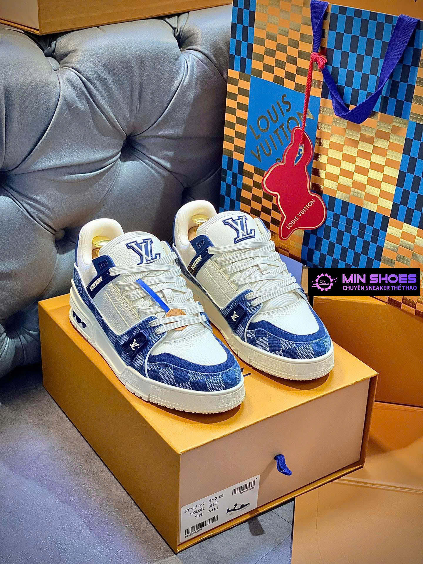 <br />Giày sneaker Louis Vuitton (LV) like authentic